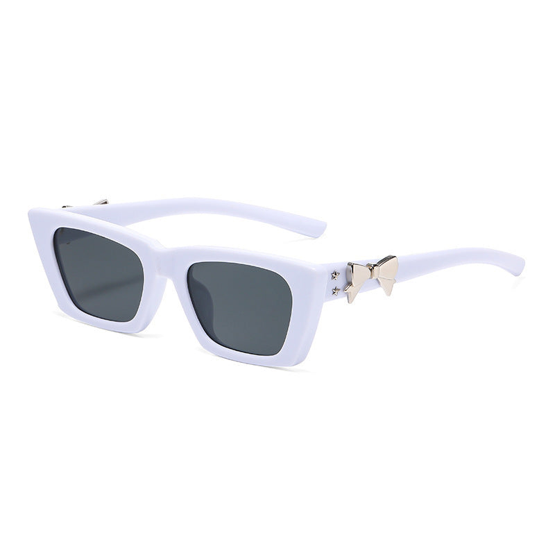 Nashi Pear WS951 Cat-Eye Sunglasses: White Frame / Gray Lenses
