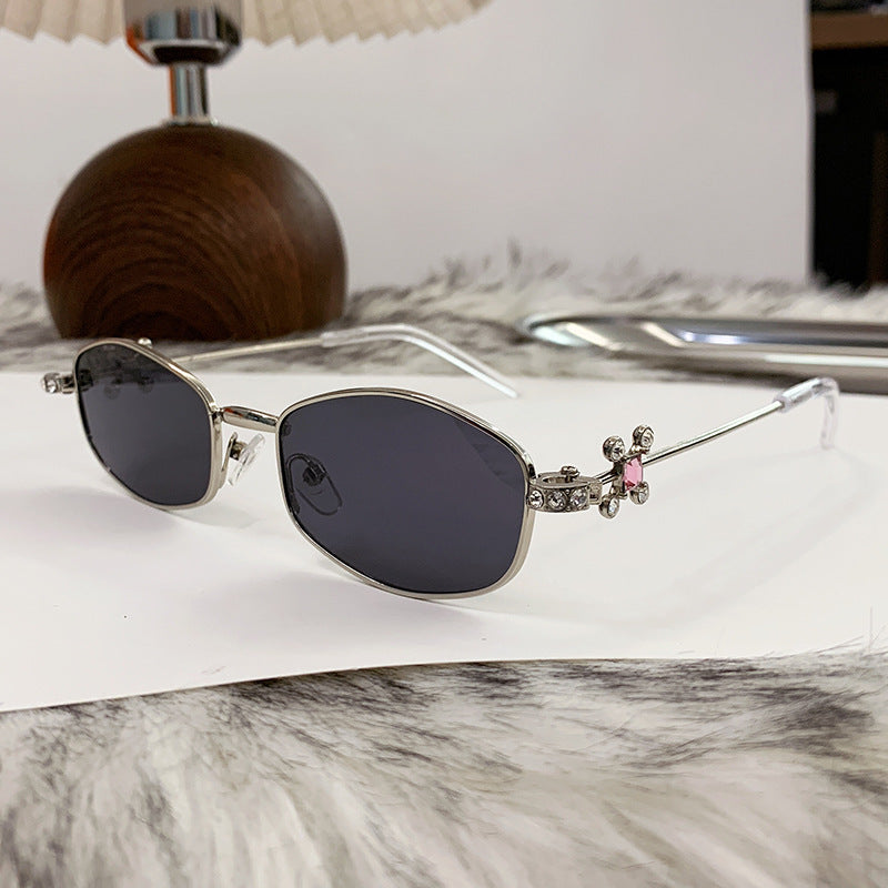 Nashi Pear 98145 white temple dark gray lenses