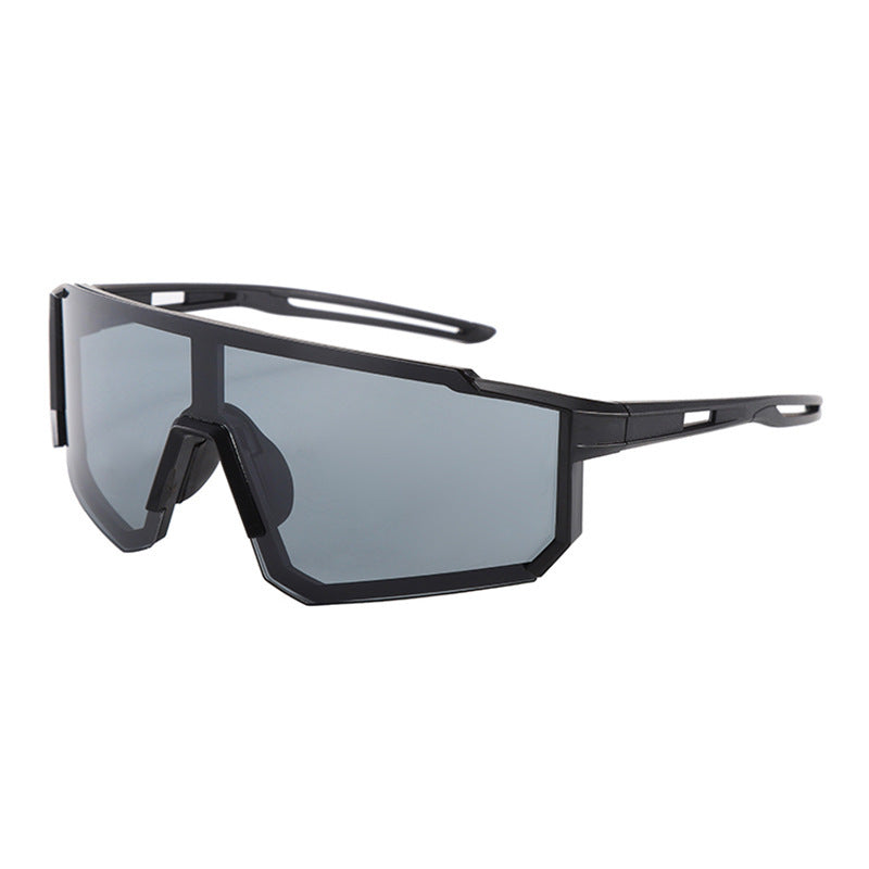 Nashi Pear Angular Shield Sunglasses: Black Frame / Gray Lenses
