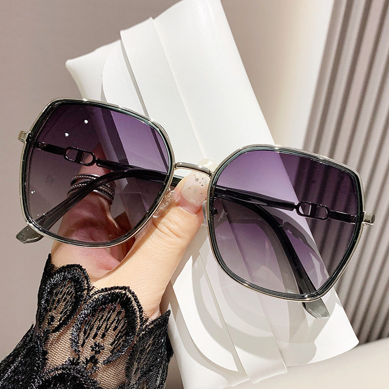 Nashi Pear 7758 silver green square sunglasses