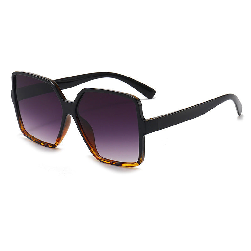 Nashi Pear 5226 Oversized Square Sunglasses: Black-Tortoiseshell Frame / Gray Gradient Lenses
