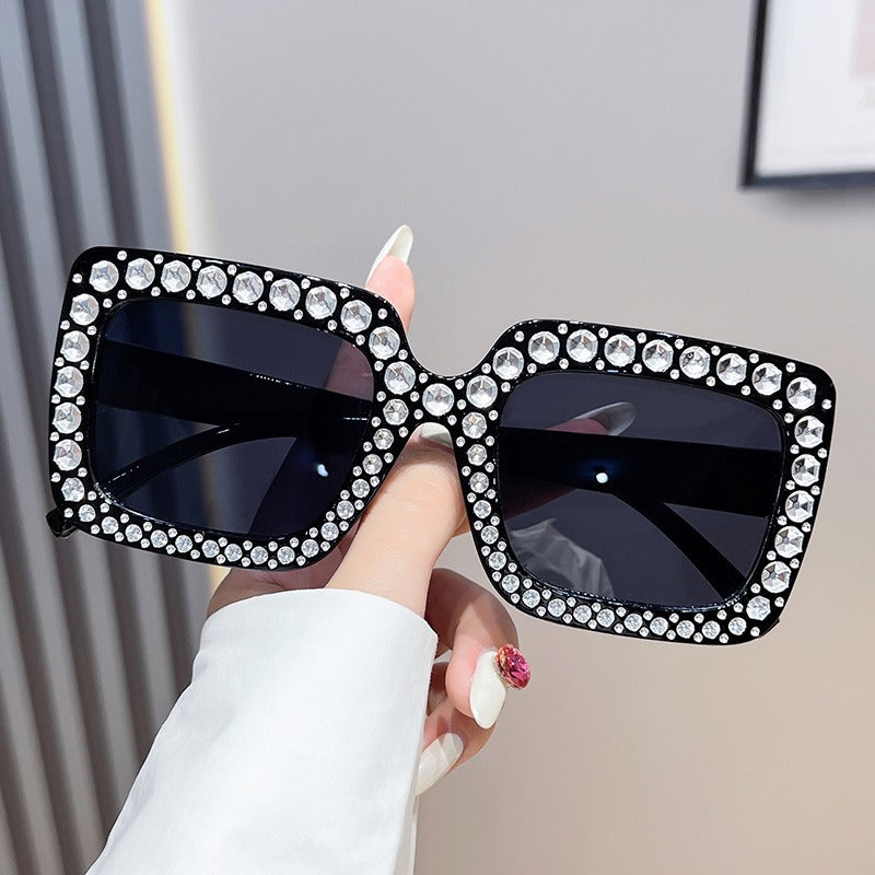 Nashi Pear 3100 black square sunglasses