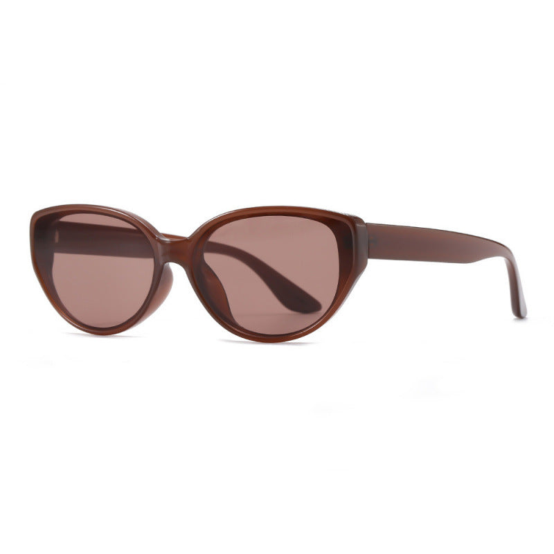 Nashi Pear 695 cat-eye sunglasses: Brown frame with brown lenses