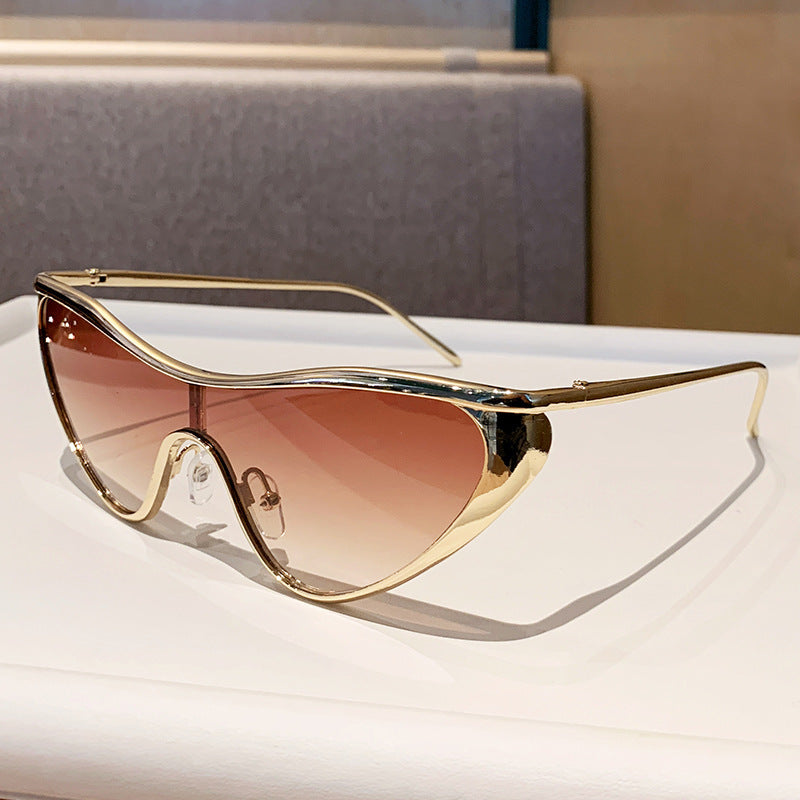Nashi Pear 98149 shield sunglasses, Gold frame with dual brown lenses